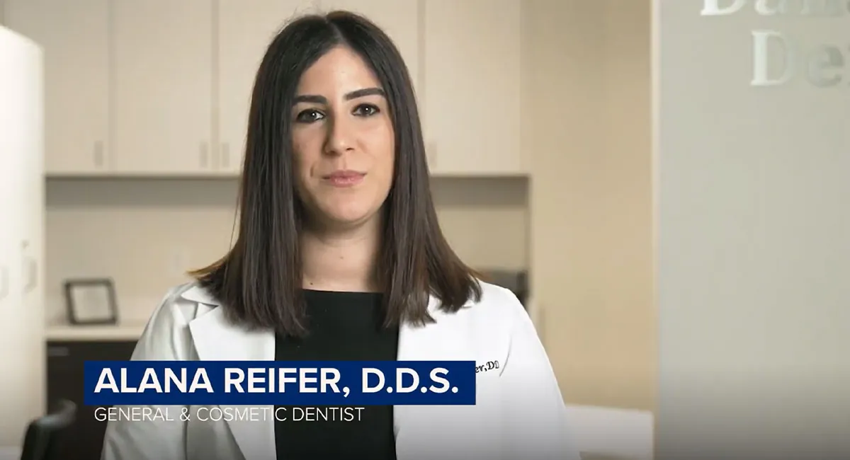 Dr. Alana explaining about how long will teeth whitening take to notice a difference?