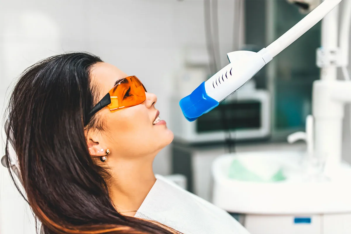 Teeth whitening with laser